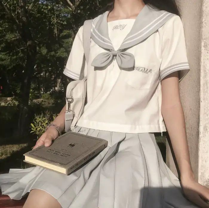 红小鬼齐步走